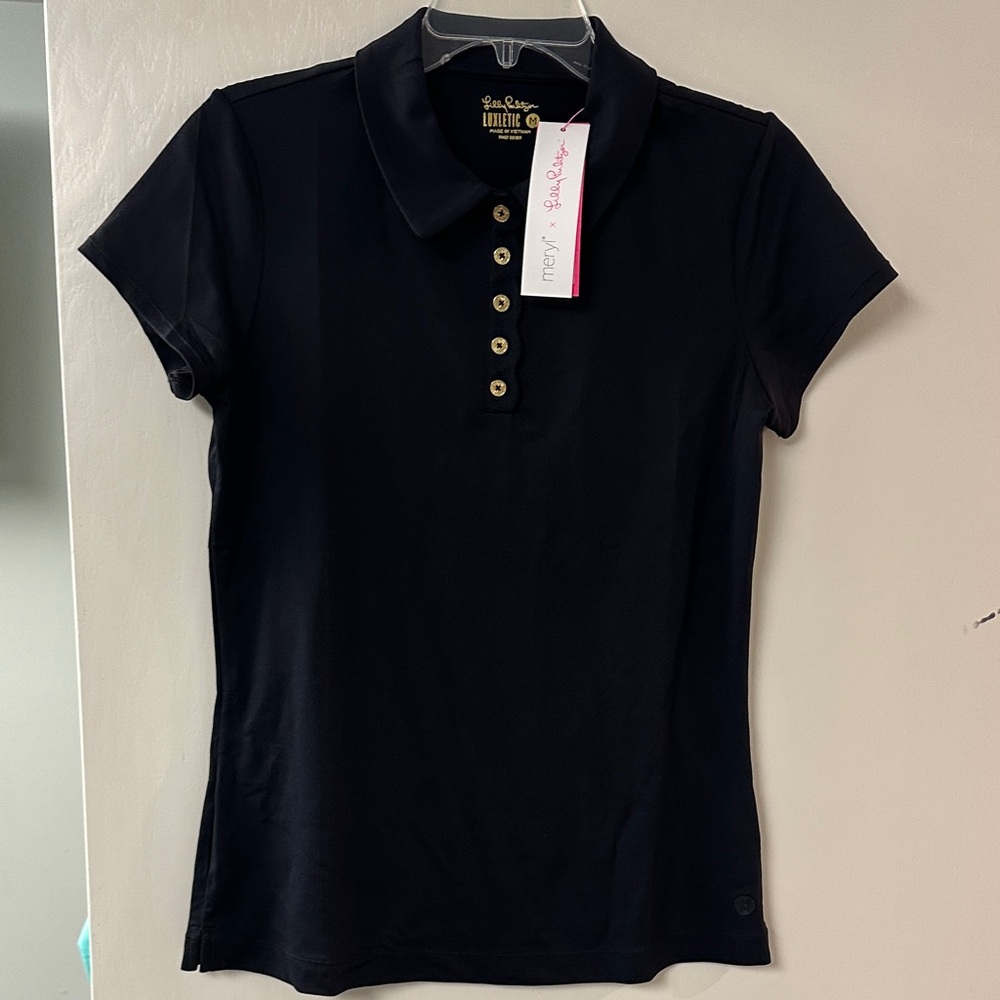 NWT Lilly Pulitzer Luxletic Frida Scallop Polo. Onyx. Size M. UPF 50